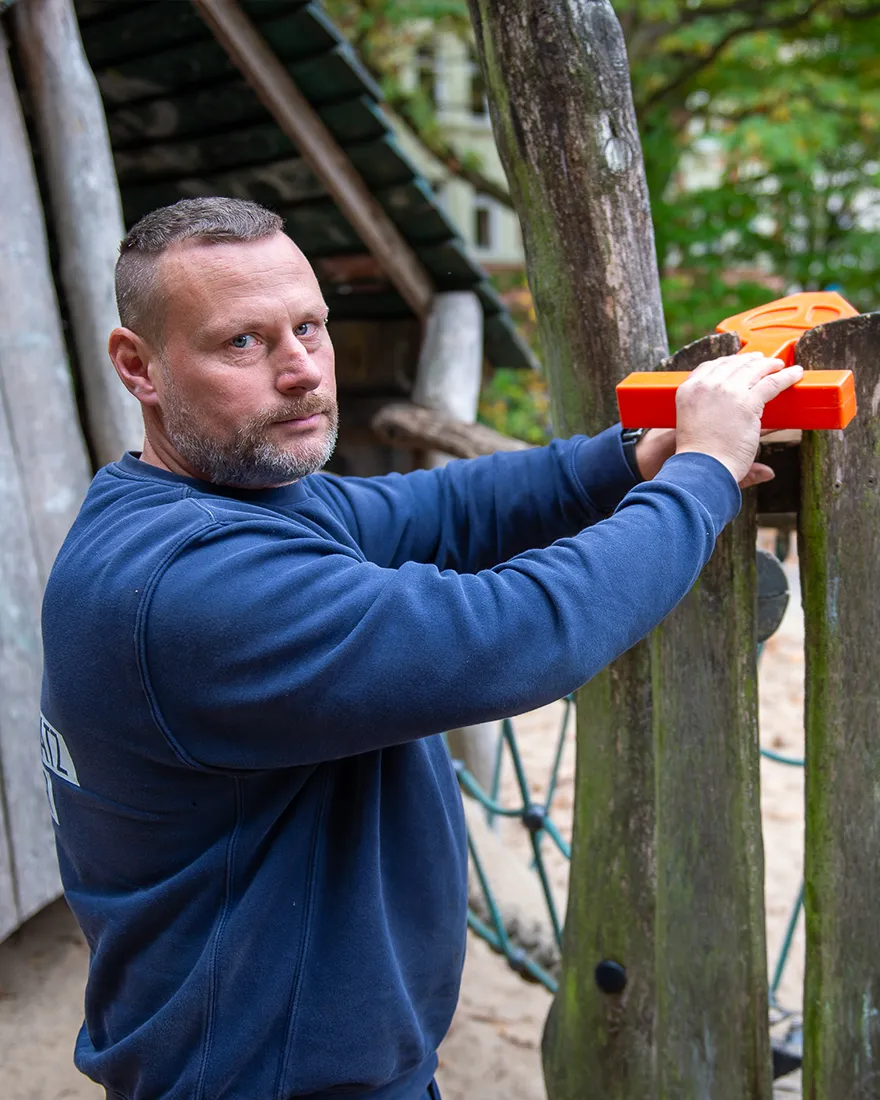 Spielplatzwartungsservice